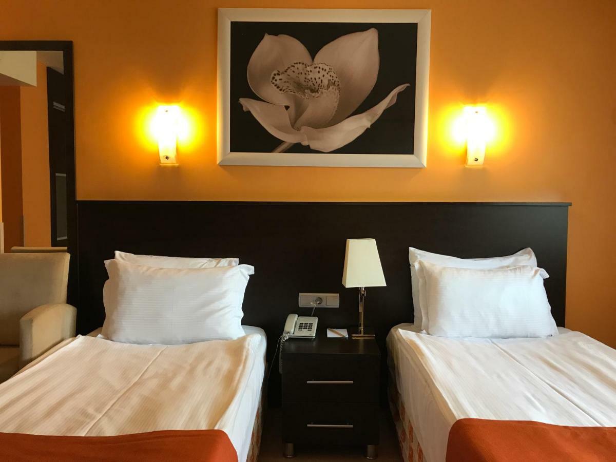 Mim Hotel Istanbul Exterior photo